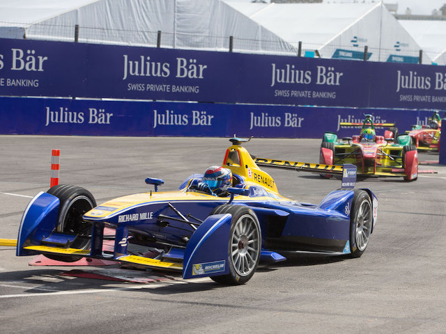 Formula E Uruguay 2015, vince Buemi