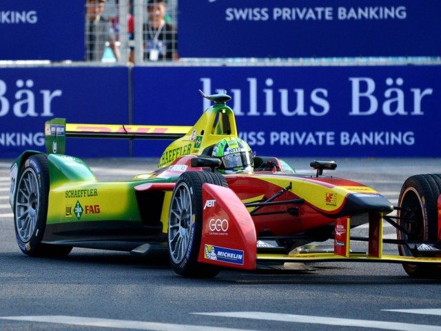 Di Grassi conquista il primo GP della Formula E