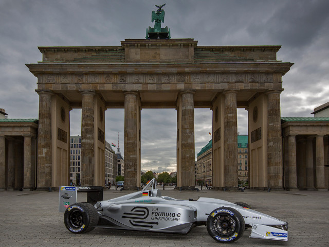 Formula E di Berlino 2015: vince Di Grassi ma viene squalificato