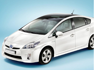 L'ibrido attivo Toyota Prius