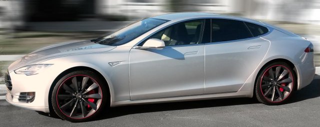 Tuning Tesla Model S